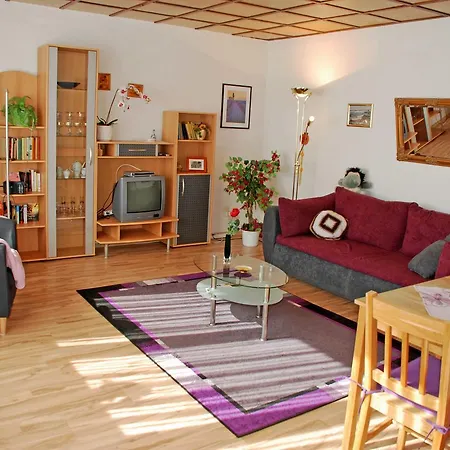Ferienwohnung Alt Reddevitz * Middelhagen